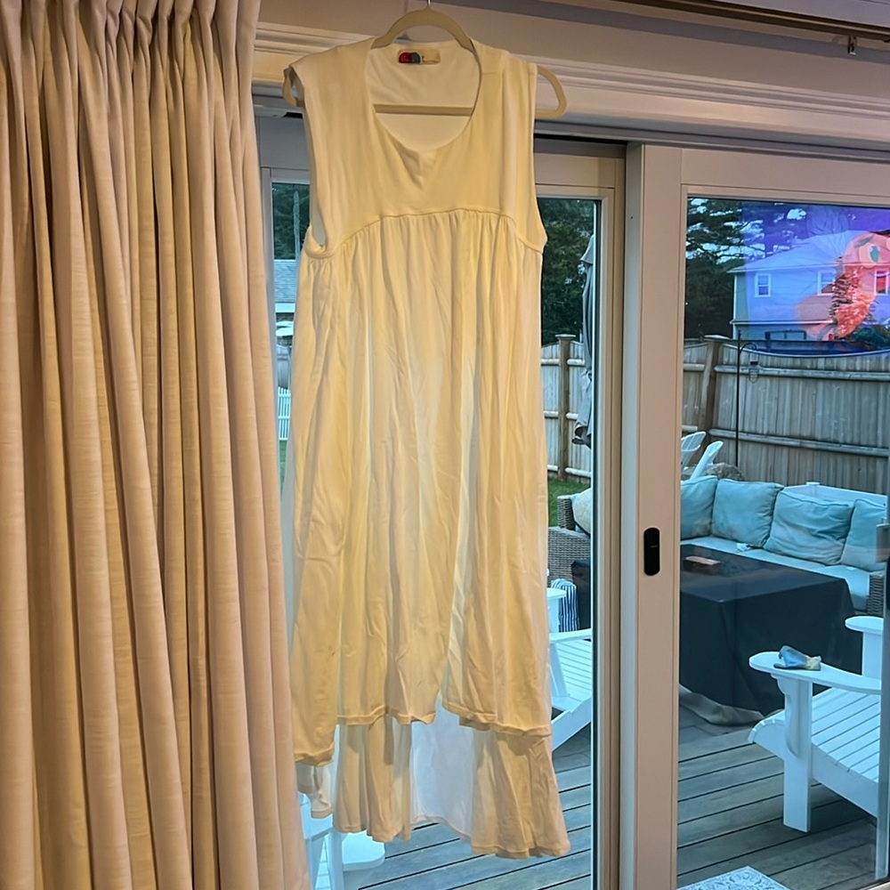 Free People FP BEACH size S gorgeous white midi. EUC.